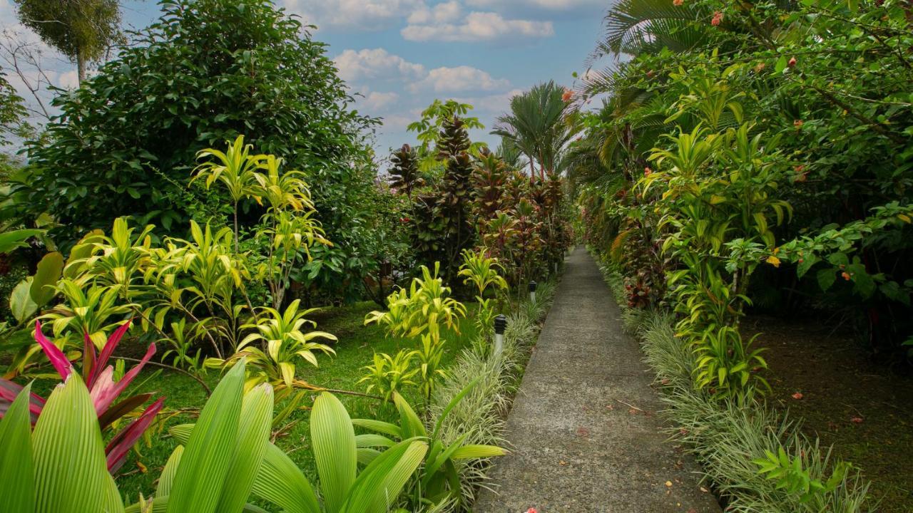 Hotel Rancho Cerro Azul La Fortuna Εξωτερικό φωτογραφία